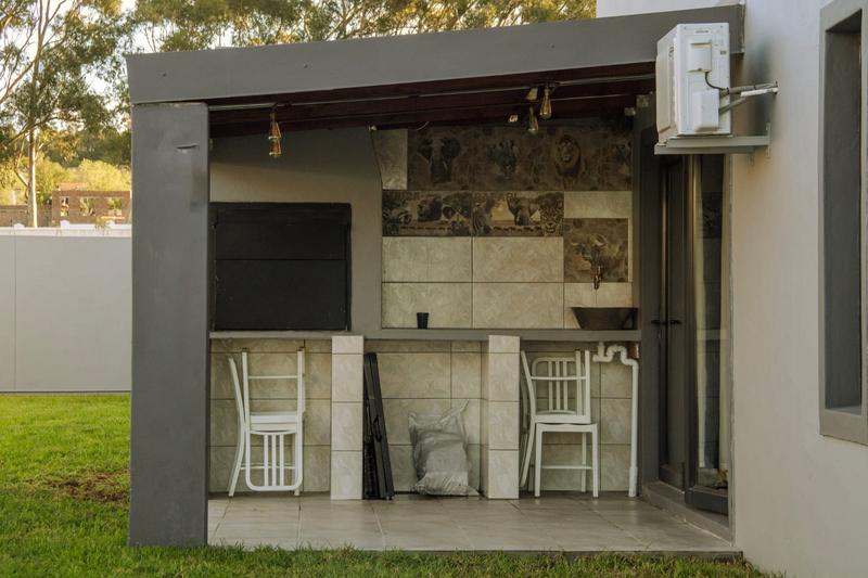 4 Bedroom Property for Sale in Darling Western Cape